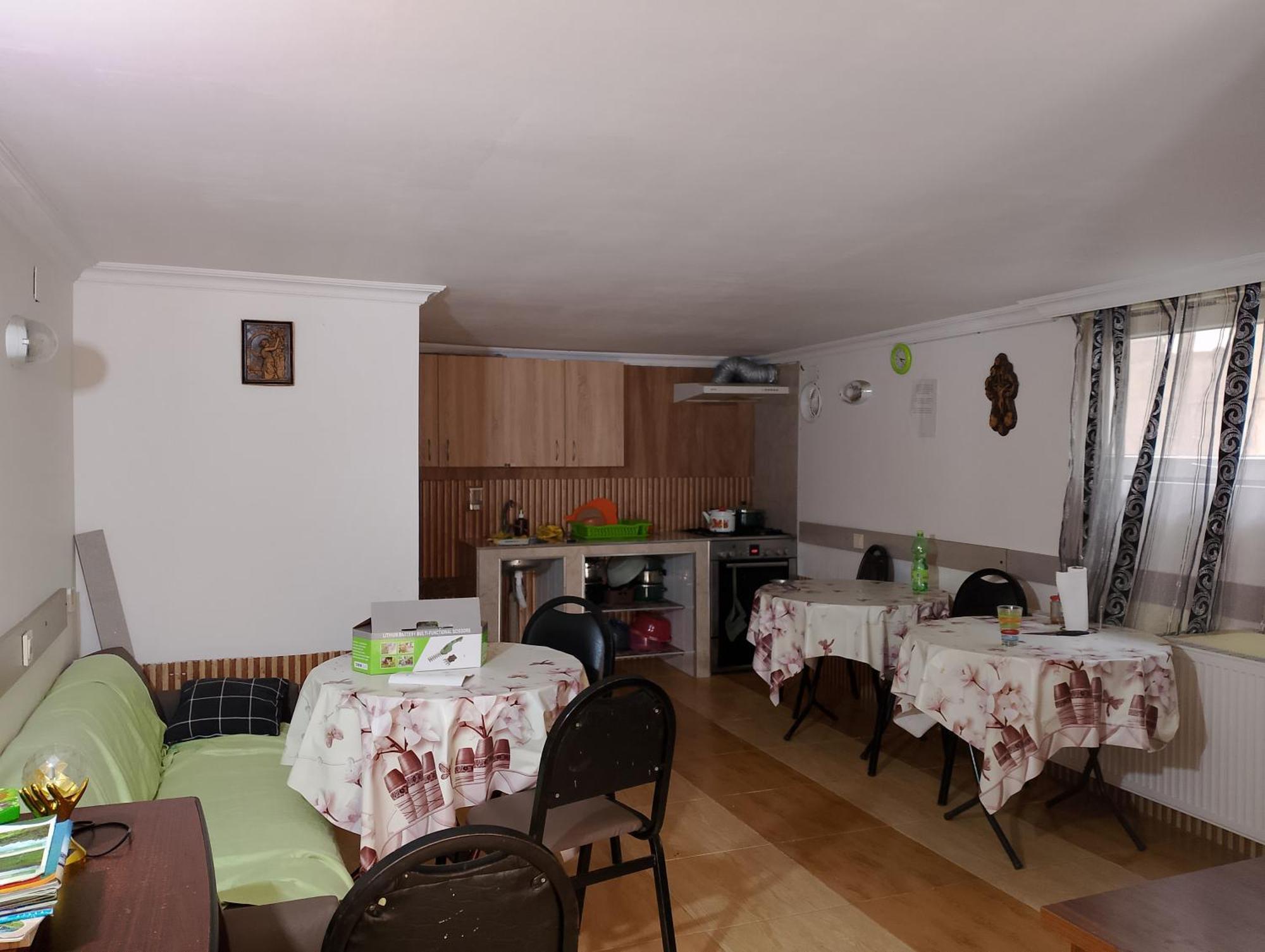 Jesis Batumi Hostel ภายนอก รูปภาพ